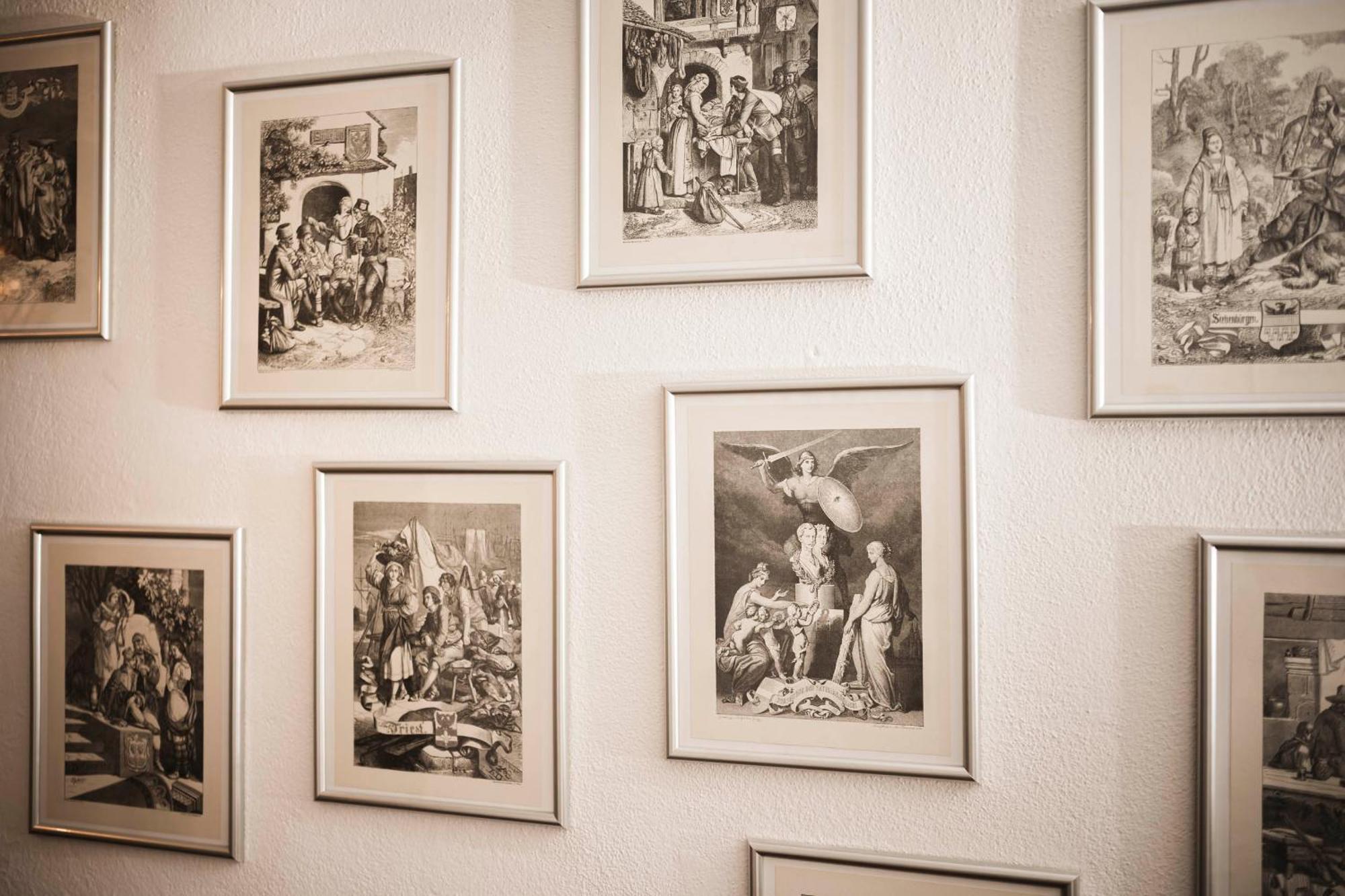 Hotel Cavallino D'Oro Bed&Breakfast Castelrotto Esterno foto
