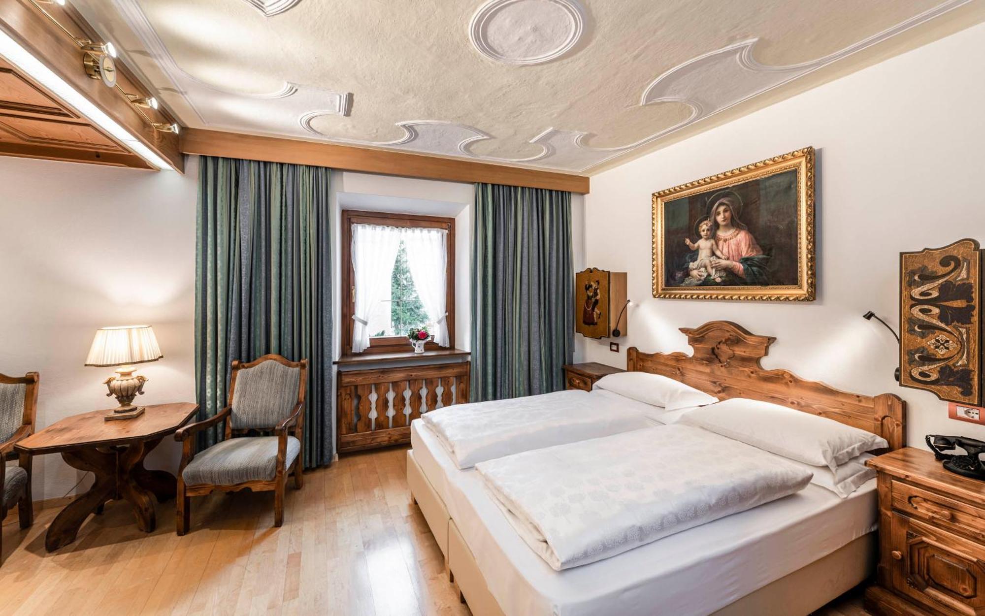Hotel Cavallino D'Oro Bed&Breakfast Castelrotto Esterno foto
