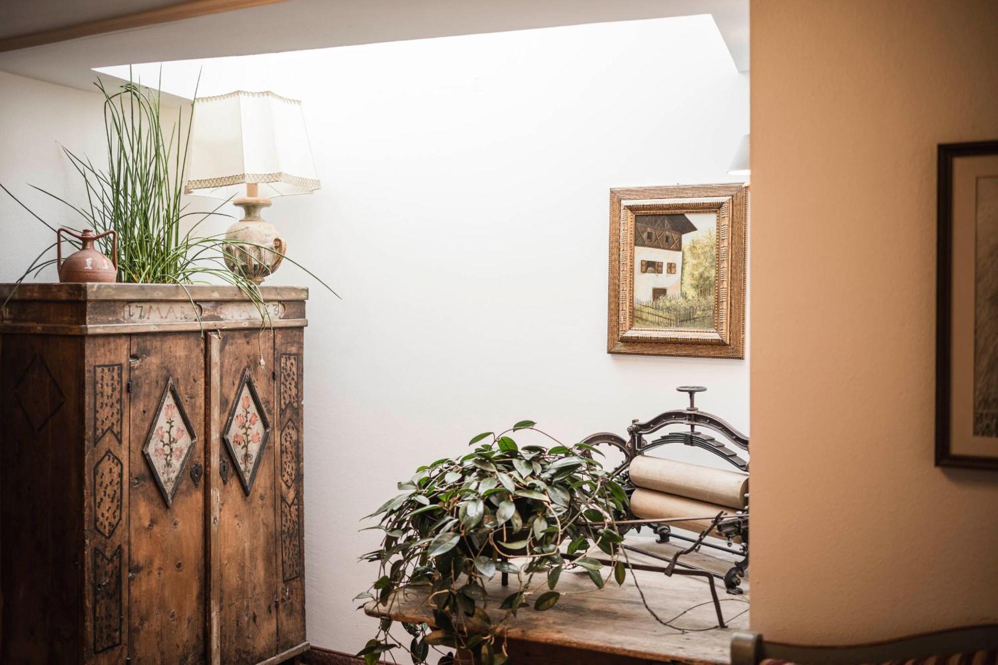 Hotel Cavallino D'Oro Bed&Breakfast Castelrotto Esterno foto