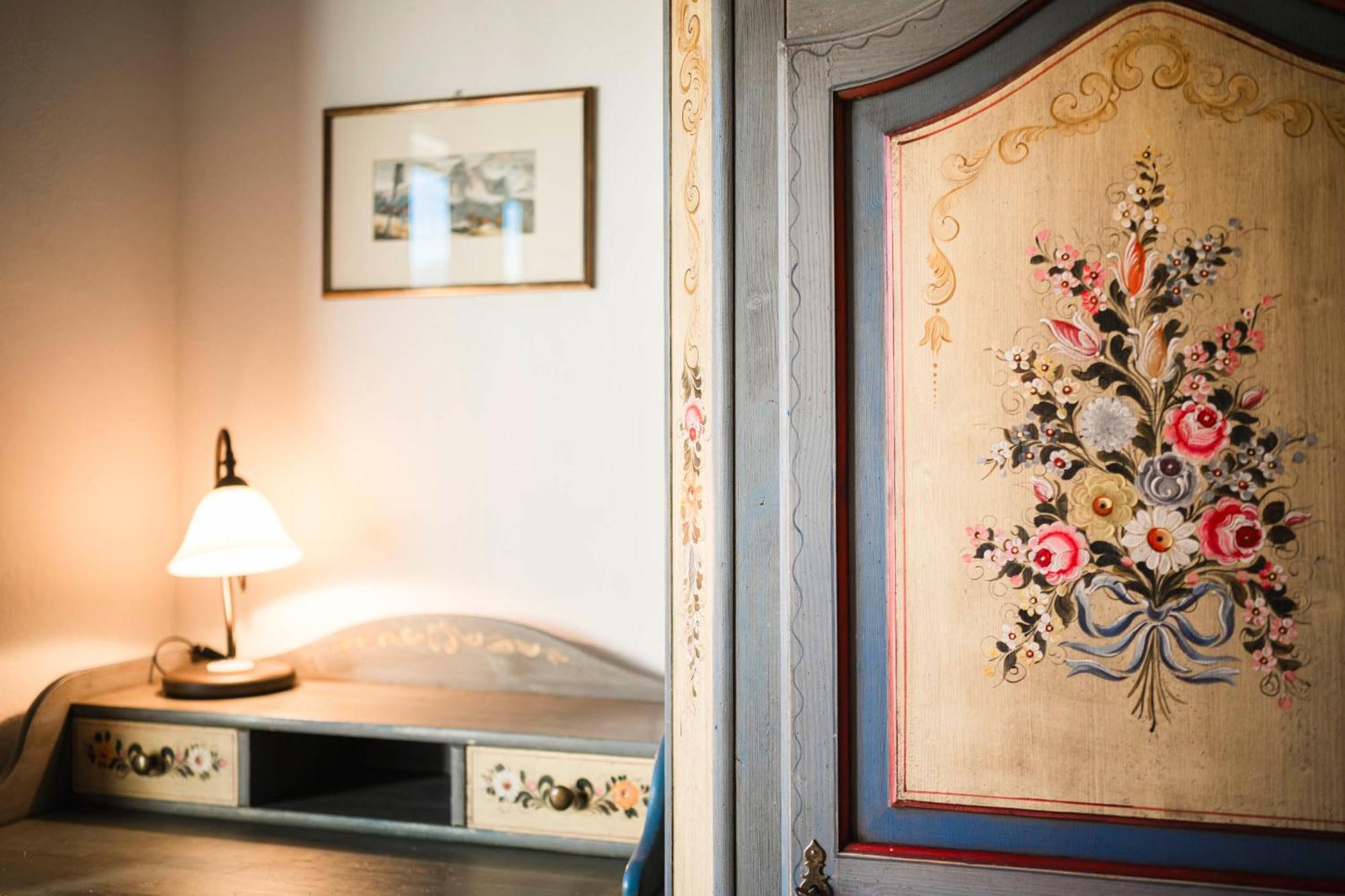 Hotel Cavallino D'Oro Bed&Breakfast Castelrotto Esterno foto